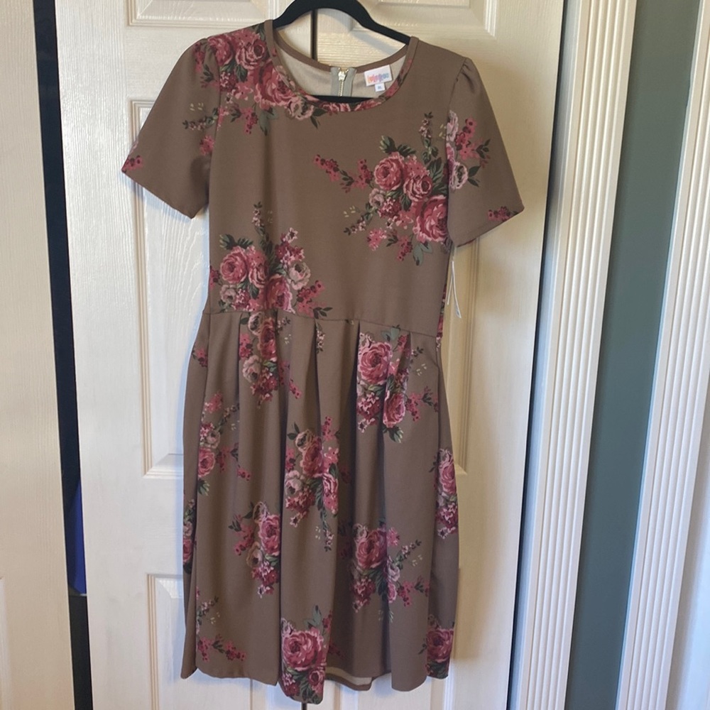 LuLaRoe Amelia Dress NWT Light brown/ tan with floral print